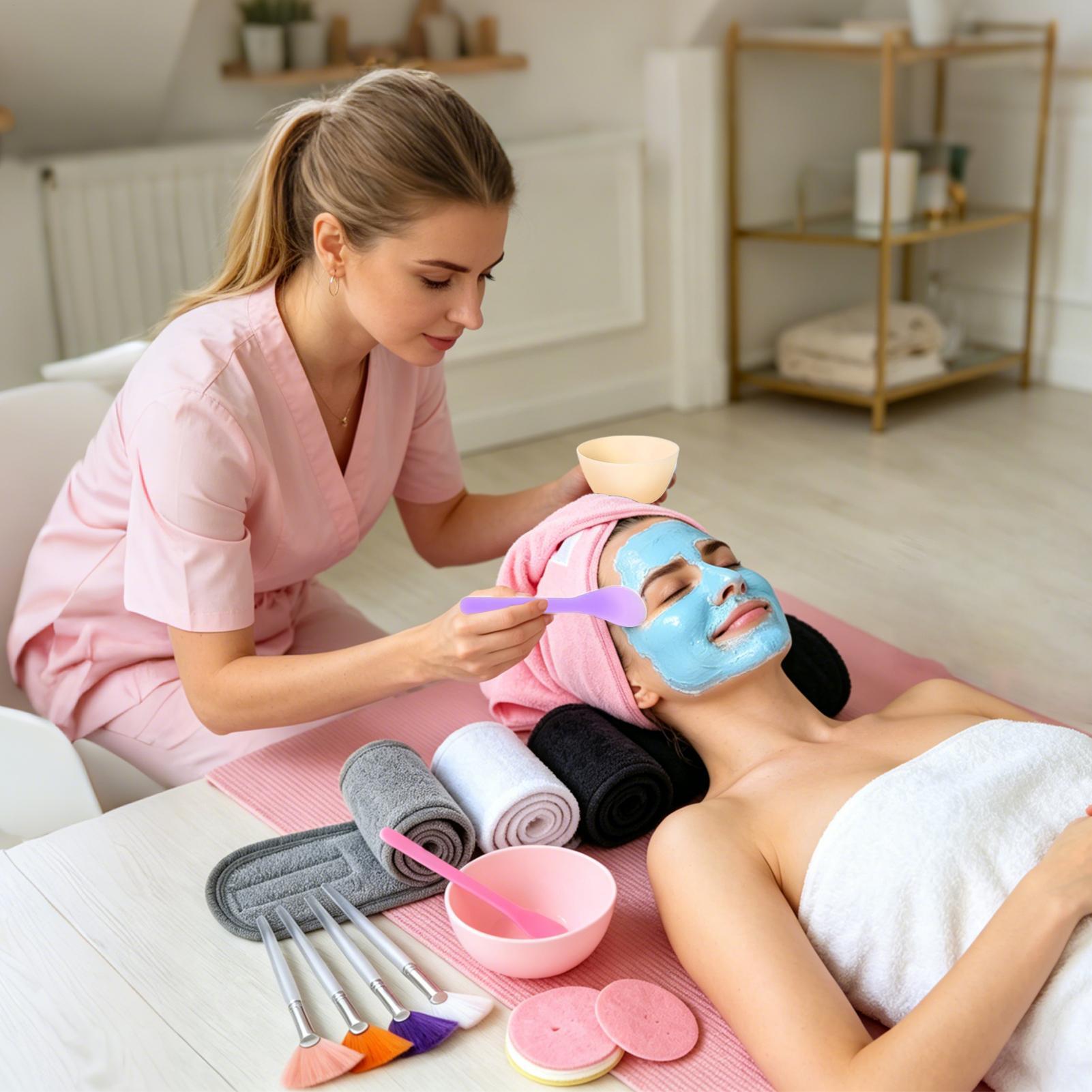 Spatola per Maschera Viso, 37  - Beauty Makeup Face recensione e prezzo
